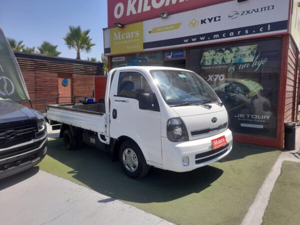 KIA FRONTIER SR 2.5 2017  RESERVADO