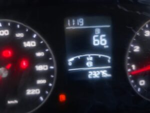 MG 5 1.5 L MEC. COMFORT 2024 RESERVADO - Imagen 11
