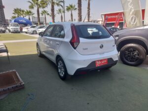 MG 3 1.5 L MT STD 2023 - Imagen 4