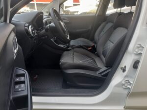 MG 3 1.5 L MT STD 2023 - Imagen 9