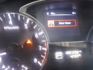 NISSAN PATHFINDER 3.5 AUT 2014 - Imagen 12