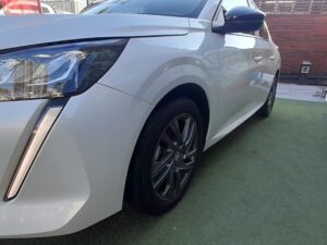 PEUGEOT 208 BLUE HDI 100 1.5 DIESEL 2022 - Imagen 8