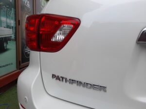 NISSAN PATHFINDER EXCLUSIVE 3.5 4X4 AT 2018 - Imagen 7
