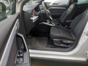 SEAT ARONA FR 1.6 AUT 2024 - Imagen 9
