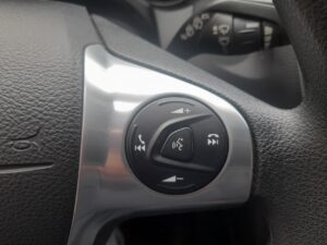 FORD FOCUS SE HB 2.0  MT 2015 - Imagen 12