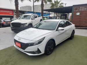 HYUNDAI ELANTRA CN7 VALUE 2.0 2022 - Imagen 3