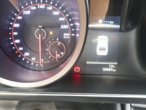 HYUNDAI ELANTRA CN7 VALUE 2.0 2022 - Imagen 6