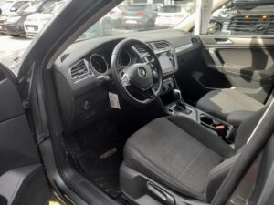 VOLKSWAGEN TIGUAN 1.4 TSI CONFORTLINE AUT 2019 - Imagen 5